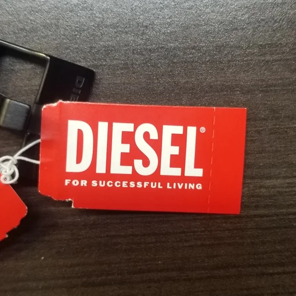 Diesel Mega Chief DZ4323 Watch - Picture 11 of 14